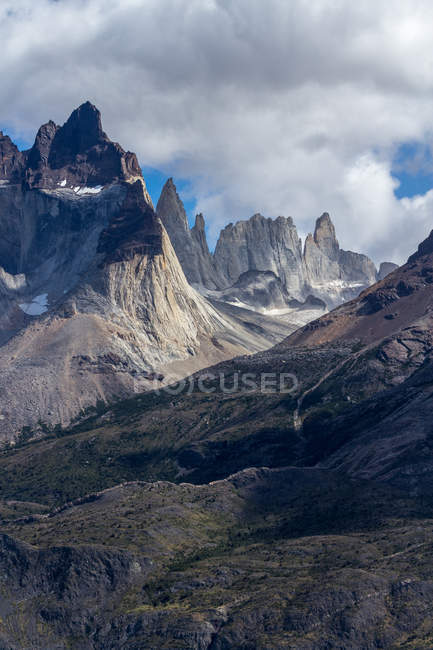 Maestosa vista su Cuernos del Paine, Parco Nazionale Torres del Paine, Patagonia, Cile — Foto stock