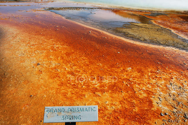 Scenic view of Grand Prismatic Spring, Yellowstone National Park, Wyoming, America, USA — Stock Photo