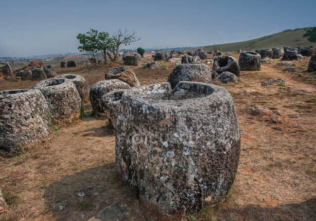 Scenic view of Plain of Jars, Xieng Khouang Plateau, Laos — Stock Photo