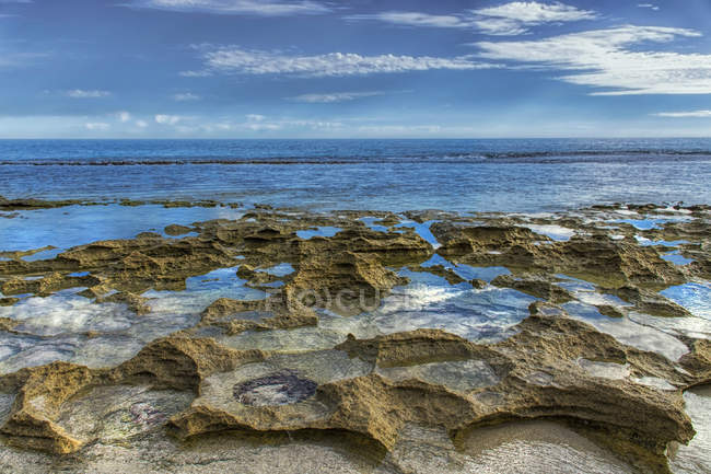 Vista panorámica de la playa de Yanchep Lagoon, Perth, Australia Occidental, Australia - foto de stock