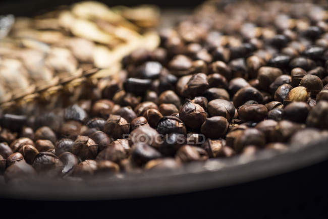 Close-up view of tasty roasted chestnuts — Stock Photo