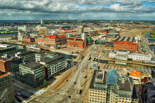 Vista panorâmica da cidade skyline, Malmoe, Skaane, Suécia — Fotografia de Stock