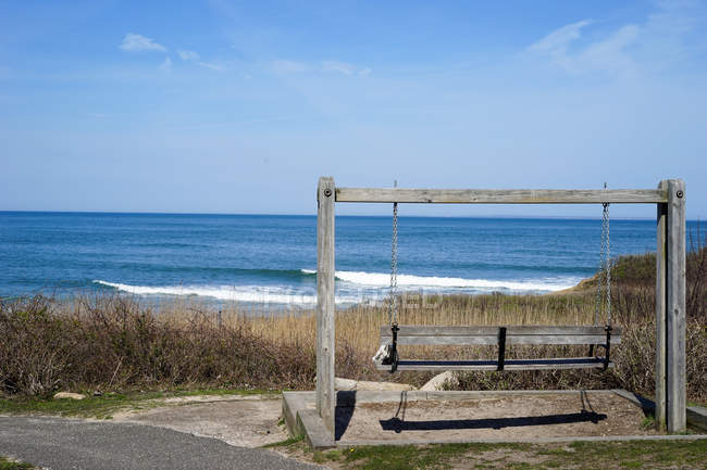 Bancada à beira da praia, Montauk, Nova York, América, EUA — Fotografia de Stock
