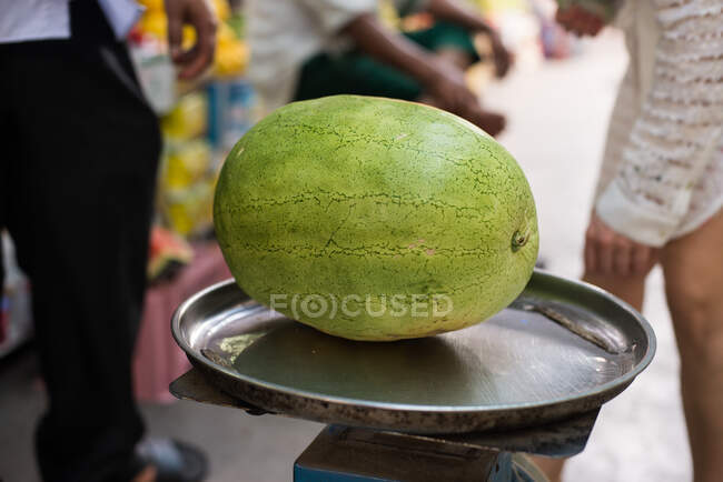 Watermelon on scales, Dubai, UAE — Stock Photo