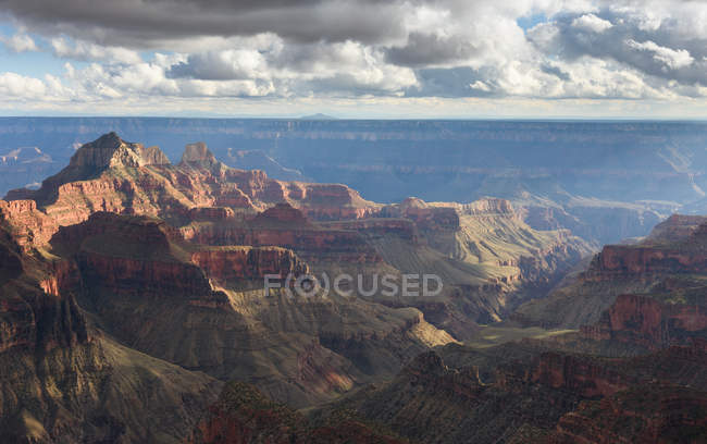 Живописный вид на Брайт Энджел Пойнт, Гранд Каньон, Аризона, Америка, США — стоковое фото