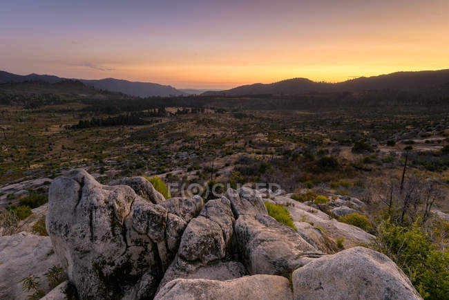 Scenic view of Big Oak Flat, Yosemite National Park, California, America, USA — Stock Photo