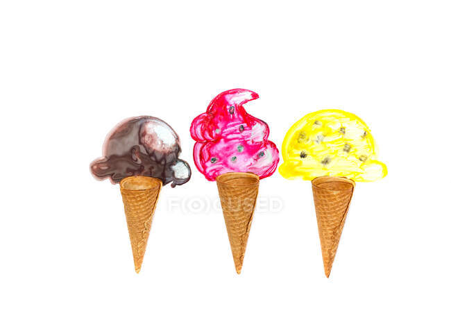 Tres conos de helado - foto de stock