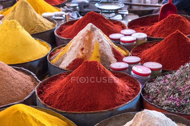 Closeup view of arrangement spices in a market — Stock Photo