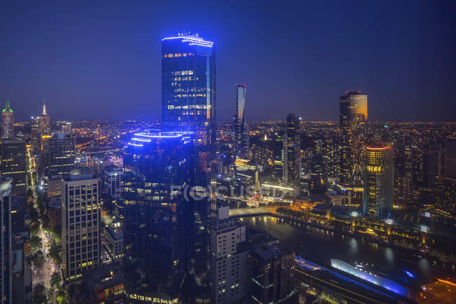 Vista aérea de Victoria cityscape à noite, Austrália — Fotografia de Stock