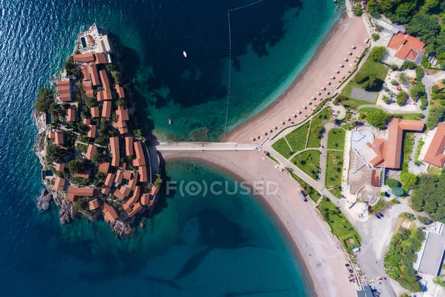 Vista aérea de Sveti Stefan, Budva, Montenegro — Stock Photo