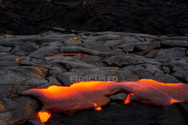 Primo piano di un flusso di lava su una montagna, Hawaii, America, Stati Uniti — Foto stock