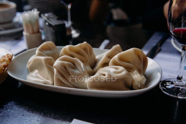 Closeup view of Georgian dumplings on a plate — Stock Photo