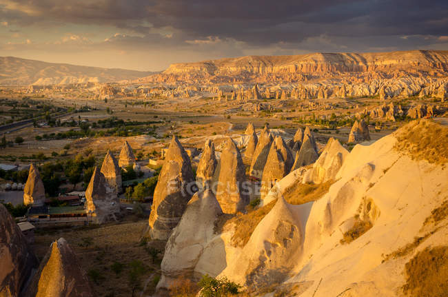 Scenic view of Sunset over valley, Cappadocia, Turkey — Stock Photo