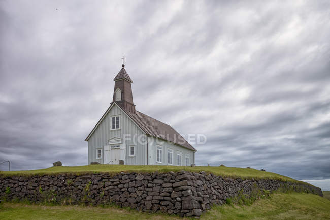 Vista panorâmica da igreja em Strandakirkja, Islândia — Fotografia de Stock