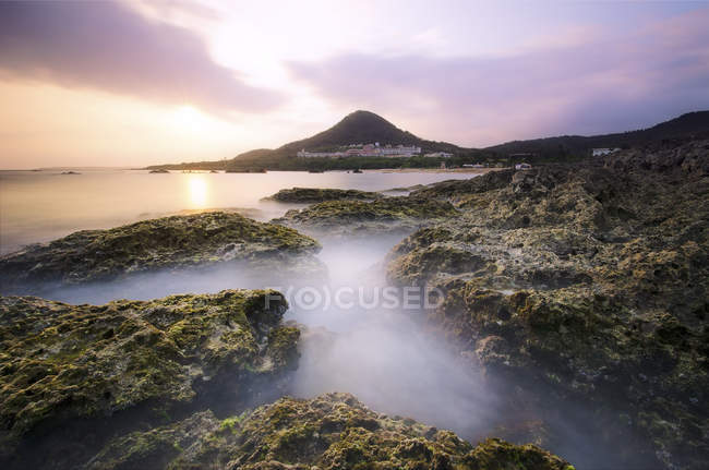 Scenic view of Kenting National Park at sunset, Taiwan — Stock Photo