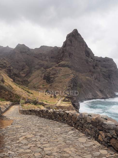 Vista panorâmica do caminho costeiro, Santo Antao, Ribeira Grande, Cabo Verde — Fotografia de Stock