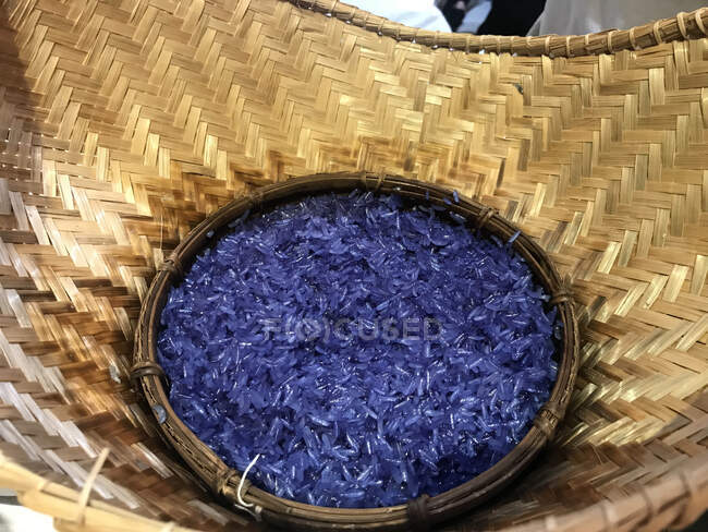 Cuenco de arroz azul tailandés - foto de stock