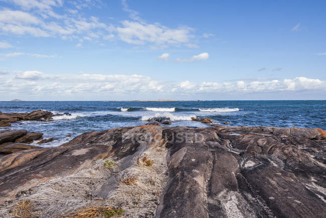 Мальовничий краєвид на сільський пляж, Дансборо, Західна Австралія, Австралія — стокове фото