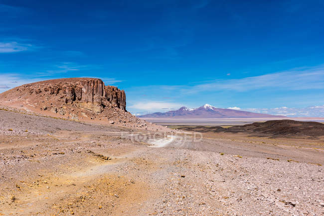 Scenic view of Mountain road, Salar de Tara, San Pedro de Atacama, Antofagasta, Chile — Stock Photo