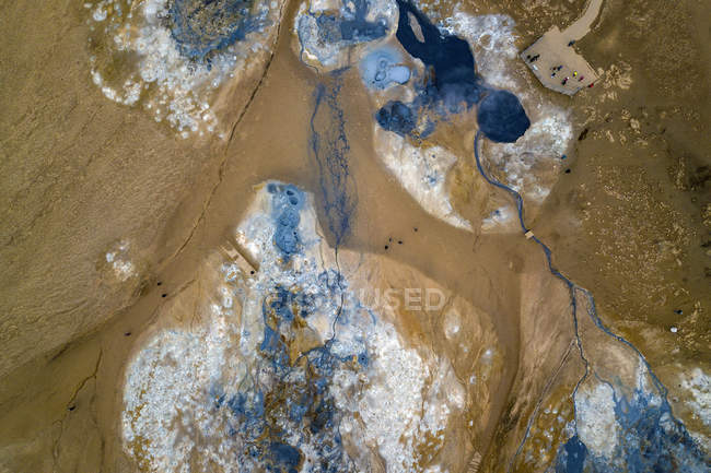 Vista aérea del área geotérmica de Hverir, noreste de Islandia - foto de stock