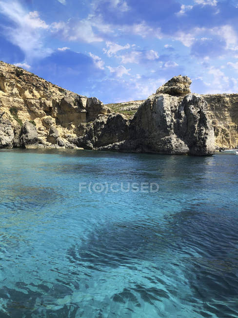 Vue panoramique sur la lagune bleue, Malte — Photo de stock