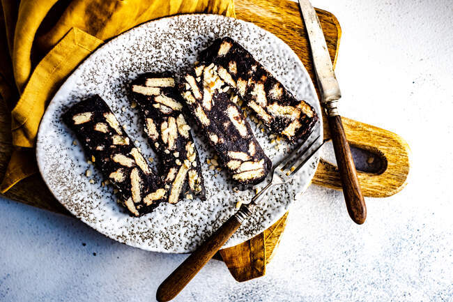 Homemade chocolate cake with nuts and cinnamon — Stock Photo