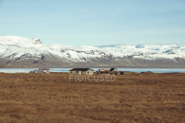 Casas tradicionais no campo, Islândia — Fotografia de Stock