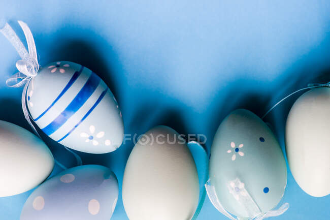 Пасхальные украшения для пасхальных яиц — стоковое фото
