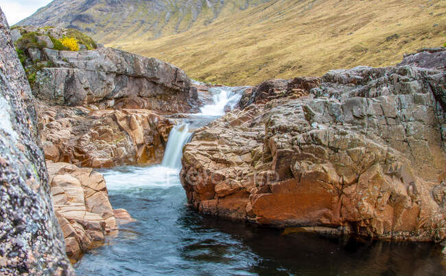 Wasserfall, Glencoe, Schottische Highlands, Schottland, Großbritannien — Stockfoto