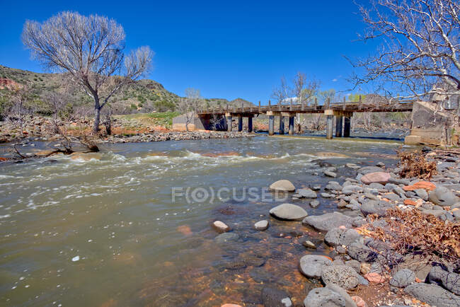 Dry Beaver Creek Bridge, Sedona, Arizona, USA — Stock Photo