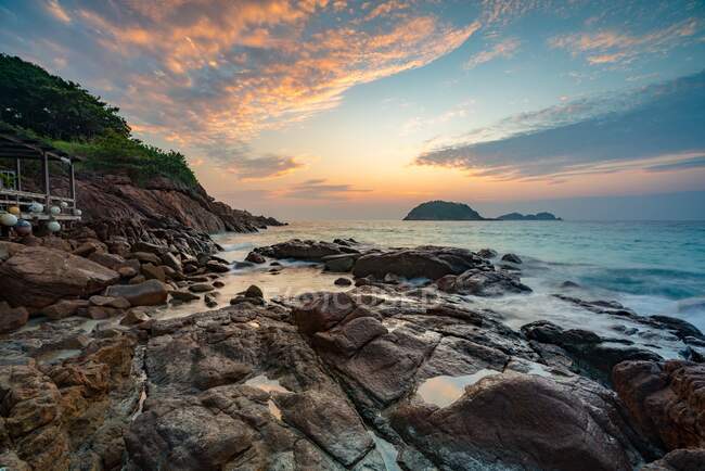 Larga exposición de Morning en Redang Island, Terengganu - foto de stock