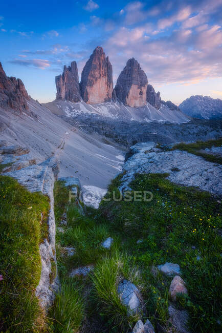 Tre Cime di Lavaredo, Alto Adige, Tirol del Sur, Italia - foto de stock