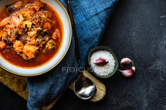 Traditional meat and beetroot soup — Stock Photo