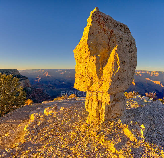 Primer plano de Shoshone Rock en Shoshone Point, South Rim, Gran Cañón, Arizona, Estados Unidos - foto de stock
