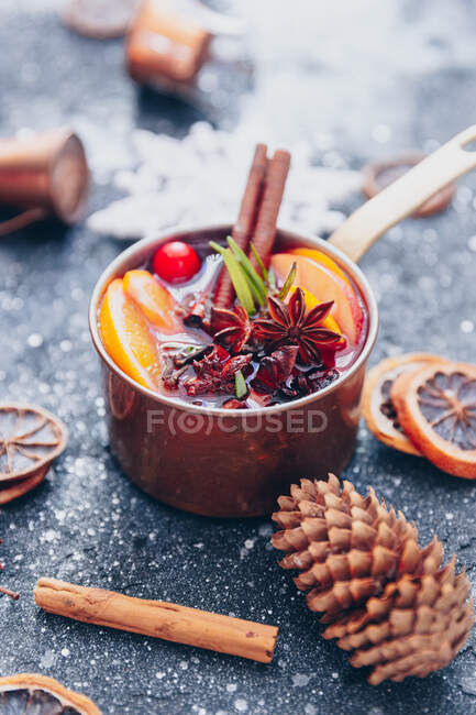 Christmas mulled wine with spices and cinnamon — Stock Photo