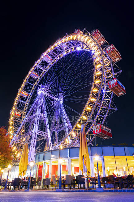 Prater ferris wheel la nuit, Vienne, Autriche — Photo de stock