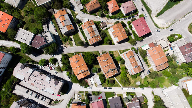 Vista aérea del distrito residencial, Sarajevo, Bosnia y Herzegovina - foto de stock