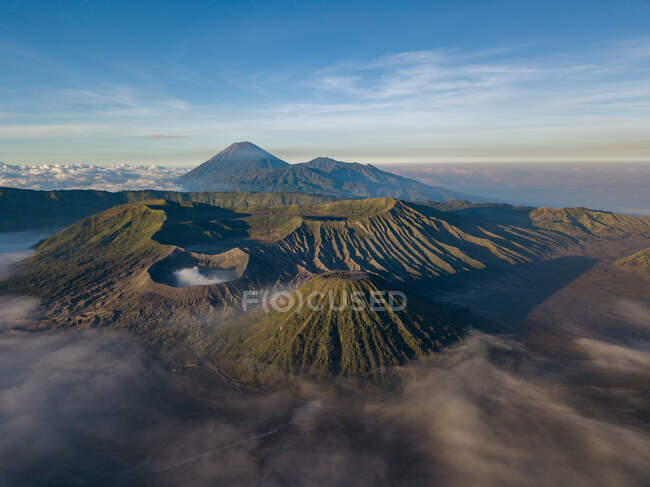 Vue aérienne du mont Bromo, Java Est, Indonésie — Photo de stock