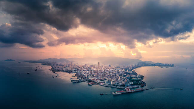 Storm Approaching George Town, Penang Island, Malaysia — Stock Photo