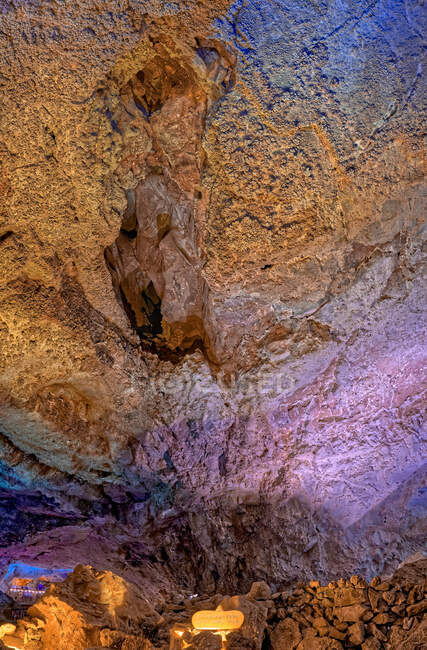 Cathedral dome inside Grand Canyon Caverns, Peach Springs, Mile Marker 115, Arizona, Vereinigte Staaten — Stockfoto