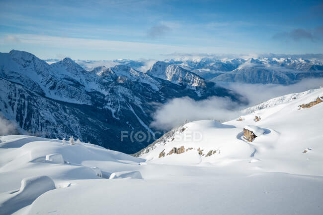 Schneebedeckte Landschaft in den Kootenays bei Kaslo, British Columbia, Kanada — Stockfoto