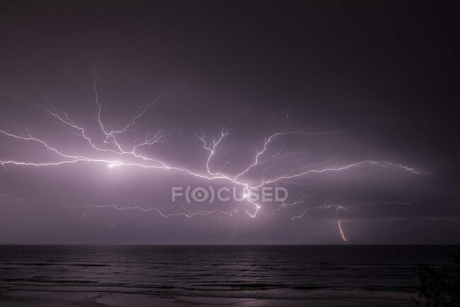 Lightning storm at sea, Australia — Stock Photo