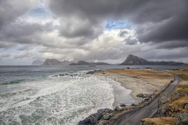 Stor Sandnes beach, Lofoten, Nordland, Noruega - foto de stock