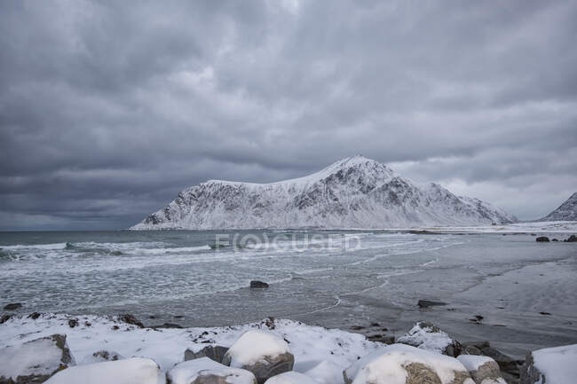 Skagen beach, Flakstad, Lofoten, Nordland, Noruega — Fotografia de Stock
