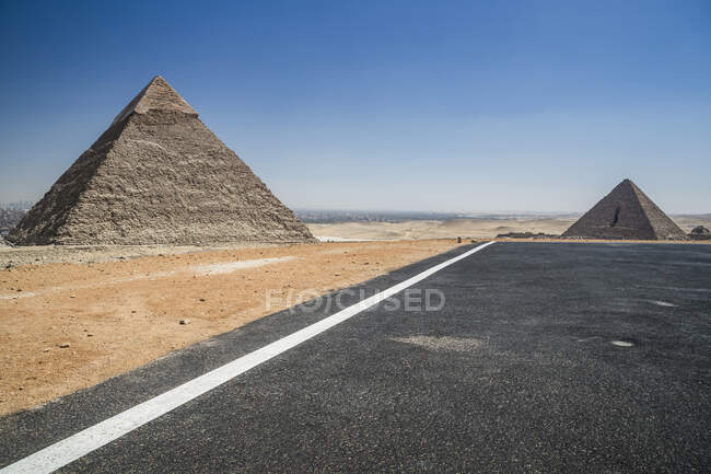 Heliport near the pyramids, Giza Plateau near Cairo, Egypt — Stock Photo