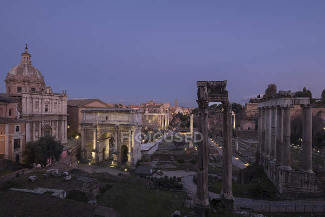 Римський форум, Рим, Лаціо, Італія — стокове фото