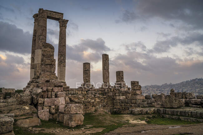 Templo de Hércules, Ammán, Jordania - foto de stock