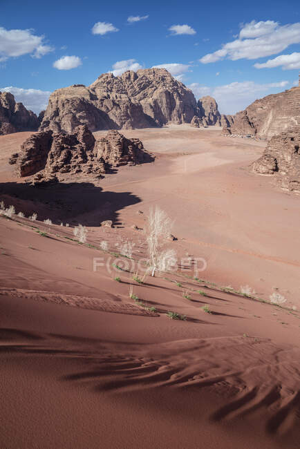Wüstenlandschaft, Wadi Rum, Jordanien — Stockfoto