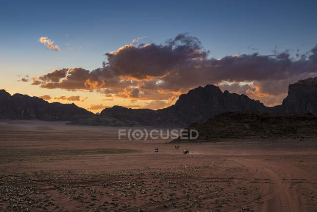 Wüstenlandschaft, Wadi Rum, Jordanien — Stockfoto