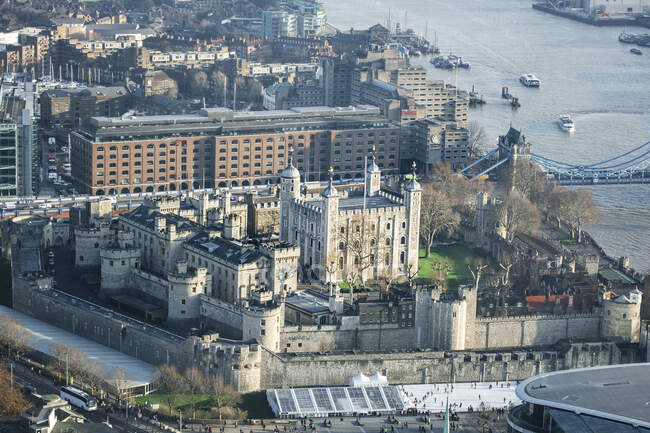 Vista aérea de Tower of London, Londres, Inglaterra, Reino Unido - foto de stock
